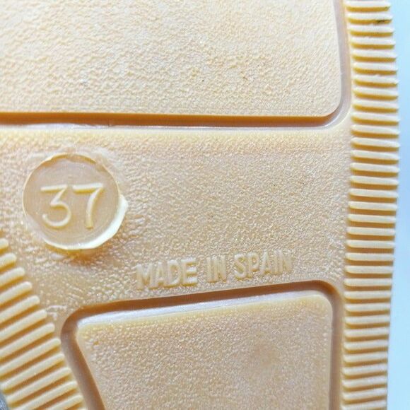 Gaimo Size 7 Open Toe Espadrilles-Embroidered Floral Vamp-Leather Sole & Strap - Picture 9 of 9